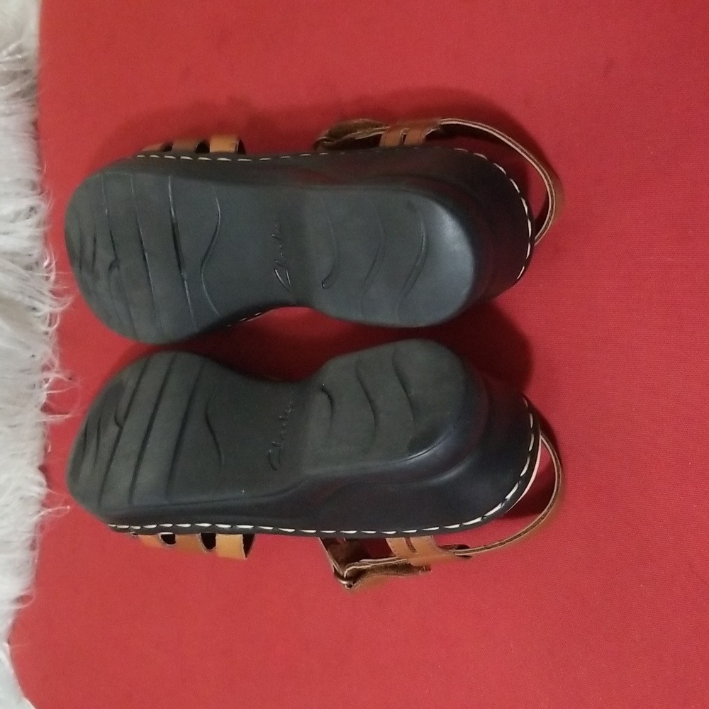 CLARK'S SANDALS - Picture 7 of 9